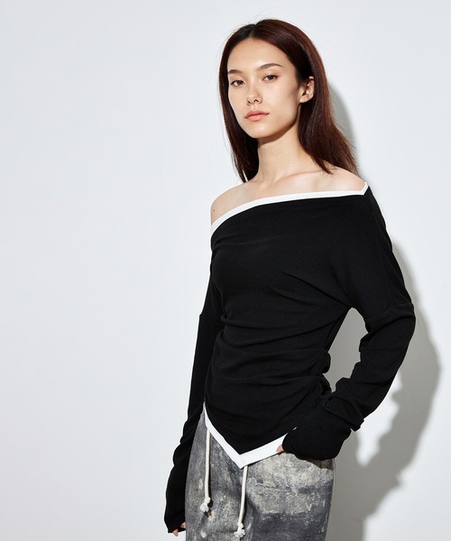 SUWDEE(スーディー)の「bicolor side gather layered tops(Tシャツ/カットソー・レディース・ブラック/ライトグレー/ブラウン・FREE)」の5枚目の写真