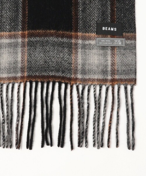 BEAMS(ビームス)の「グラデーション チェック マフラー(マフラー・メンズ・ダークブラウン/サックスブルー/ブラック/ネイビー・ONE SIZE)」の6枚目の写真