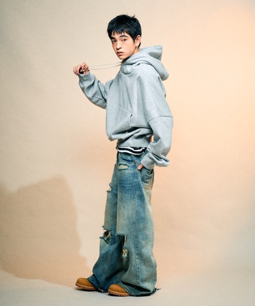 Elanque（エランク）の「volume hoodie / 裏起毛ボリュームフーディー（パーカー・メンズ・ブラック/グレー・SMALL/LARGE/MEDIUM）」の13枚目の写真