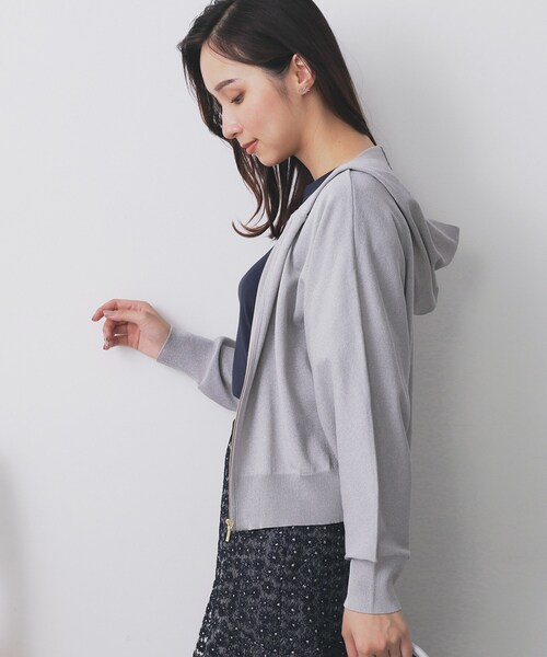 index（インデックス）の「ドルマンジップラメパーカ【洗濯機OK】（パーカー・レディース・ベージュ系その他7/グレー系4/ブラック系5・00）」の12枚目の写真