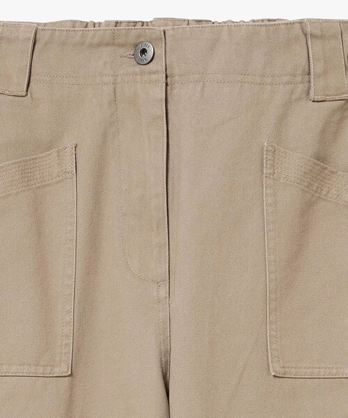 AIGLE(エーグル)の「コーデュロイ バルーンパンツ(チノパンツ・レディース・カーキ/ベージュ・38/40/36)」の9枚目の写真