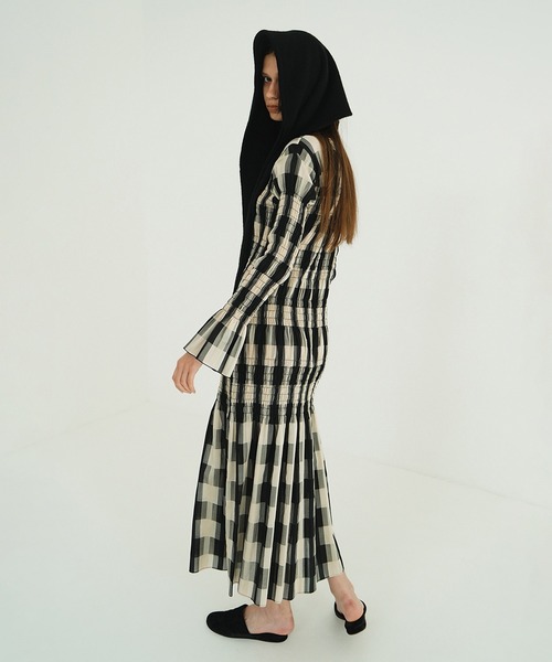 CLANE（クラネ）の「SHIRRING LONG ONEPIECE（ワンピース）」 - WEAR