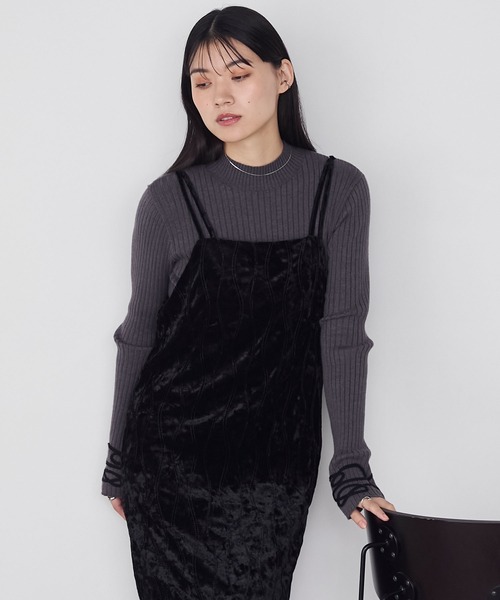 forksy.(フォルクシー)の「【forksy.】裾スリットベロアキャミロングワンピース(ワンピース・レディース・ブラック/ブラウン/グレー・FREE)」の8枚目の写真