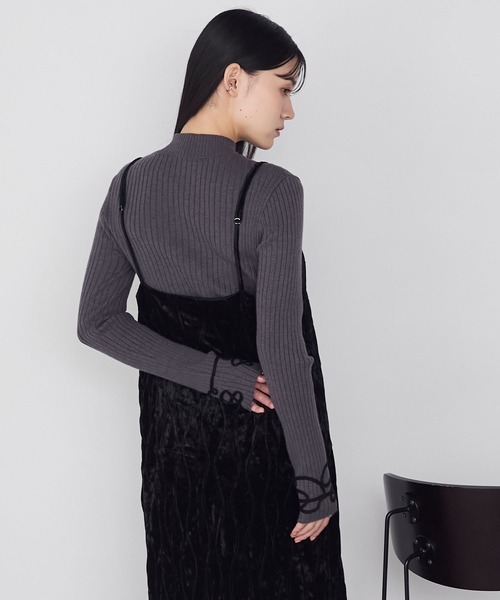 forksy.(フォルクシー)の「【forksy.】裾スリットベロアキャミロングワンピース(ワンピース・レディース・ブラック/ブラウン/グレー・FREE)」の10枚目の写真