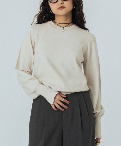 ROSE BUD(ローズバッド)の「BASIC KNIT TOP(ニット/セーター・レディース・レッド/オフホワイト/ブラック・ONE SIZE)」の2枚目の写真
