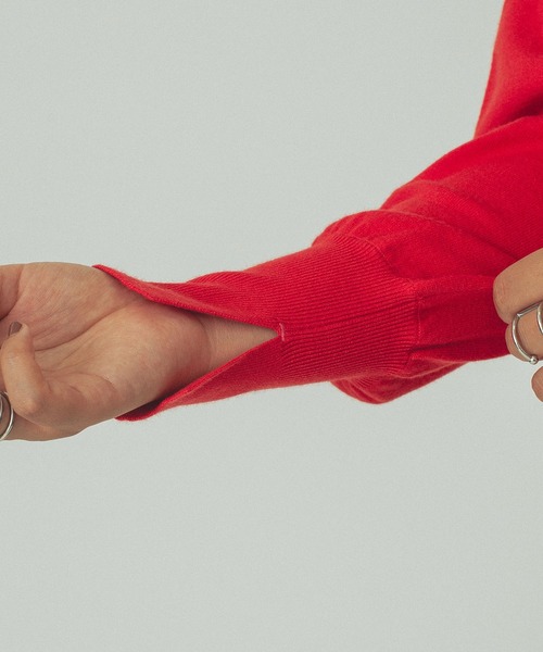 ROSE BUD(ローズバッド)の「BASIC KNIT TOP(ニット/セーター・レディース・レッド/オフホワイト/ブラック・ONE SIZE)」の6枚目の写真