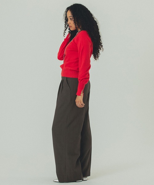 ROSE BUD(ローズバッド)の「BASIC KNIT TOP(ニット/セーター・レディース・レッド/オフホワイト/ブラック・ONE SIZE)」の17枚目の写真