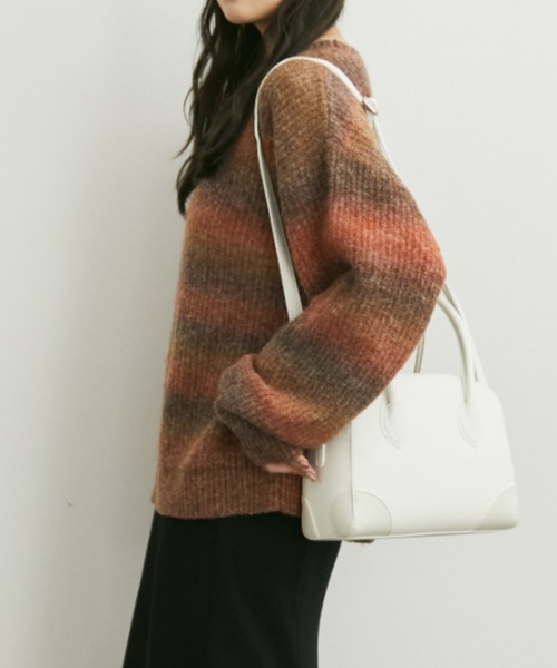 Auntie Rosa（アンティローザ）の「【karin’s direction item】グラデーションオーバールーズニット（ニット/セーター・レディース・ブラウン/オレンジ・FREE）」の4枚目の写真