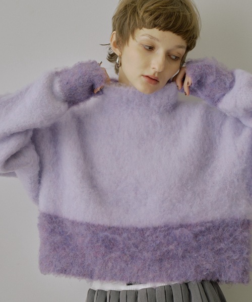 ヌメロヴェントゥーノ　クロップドニット　セーター　パープル　紫　ラベンダー VIOLETTA（ヴィオレッタ）の「バイカラーモヘアクロップドニット