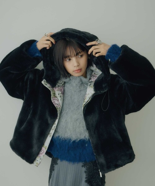 VIOLETTA(ヴィオレッタ)の「バイカラーモヘアクロップドニット(ニット/セーター・レディース・ライトブルー/ラベンダー/グレー・FREE)」の14枚目の写真