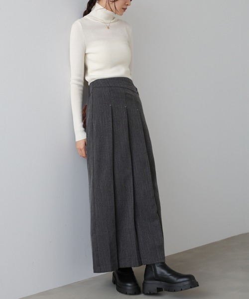 Bab（バブ）の「【選べるサイズ展開】ピンストライプサイドプリーツスカート（スカート・レディース・ライトグレー/チャコールグレー・S/L/M）」の4枚目の写真