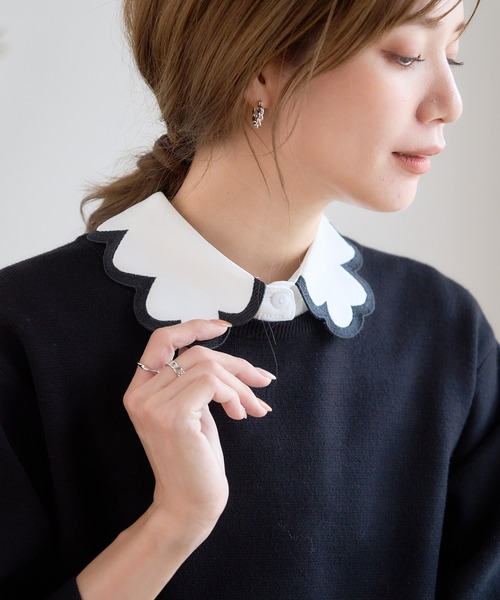 anown(アノン)の「刺繍パイピング 配色スカラップデザイン つけ襟(付け襟・レディース・ホワイト・FREE)」の2枚目の写真