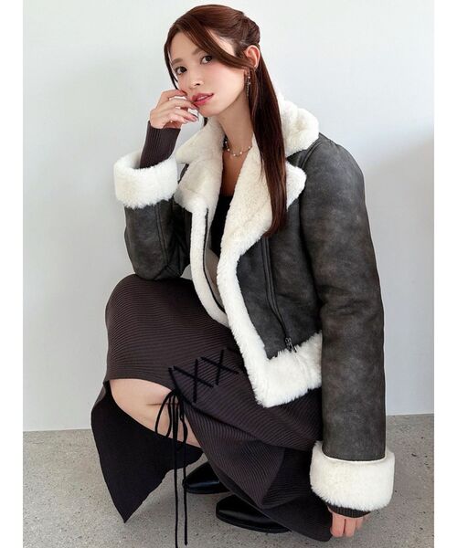 ヴィンテージライクフェイクファーブルゾン（ブルゾン）｜RESEXXY