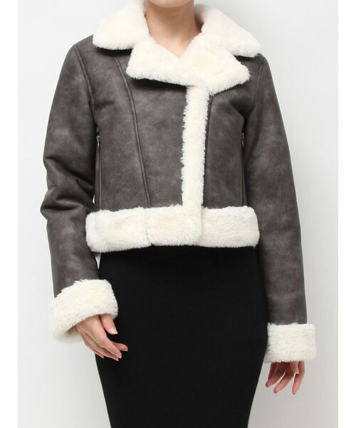 RESEXXY（リゼクシー）の「ヴィンテージライクフェイクファーブルゾン（ブルゾン・レディース・ベージュ/ブラウン・FREE）」の11枚目の写真