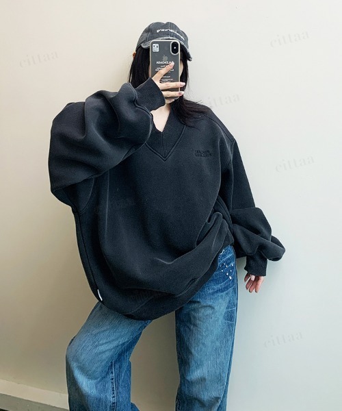 Dalfwin(ダールフィン)の「韓国ファッション FEICHAI刺繍ロゴVネックスウェット(スウェット・レディース・グレー/ブラック・FREE)」の17枚目の写真