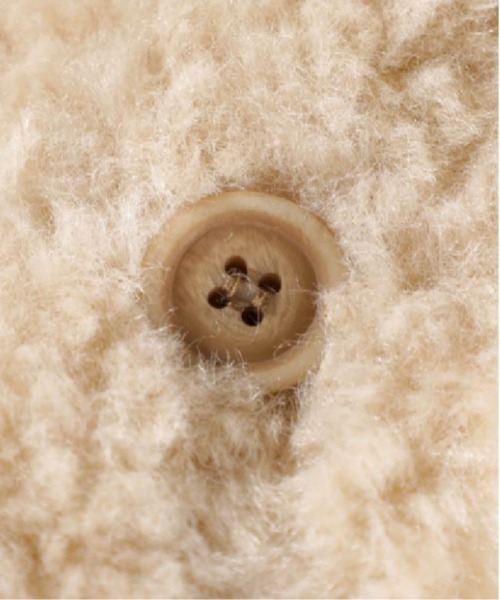 LA POMME petit（ラポミ・プチ）の「Fluffy Fur Coat With Gloves（ムートンコート・レディース・ベージュ/アイボリー・SMALL/MEDIUM/LARGE）」の6枚目の写真