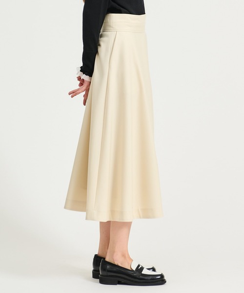 ESTNATION（エストネーション）の「ESTNATION / メタルボタンフレアスカート（スカート・レディース・オフホワイト/ブラック/グレー・36/38）」の4枚目の写真