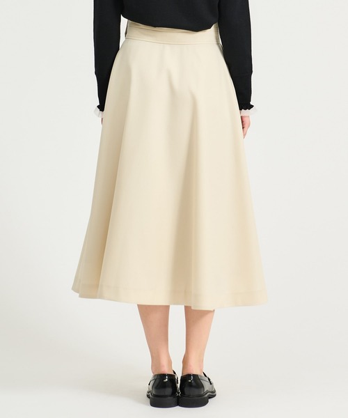 ESTNATION（エストネーション）の「ESTNATION / メタルボタンフレアスカート（スカート・レディース・オフホワイト/ブラック/グレー・36/38）」の5枚目の写真