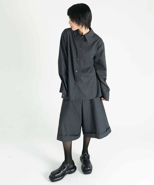 Bshop（ビショップ）の「eunoia | ウール バミューダパンツ WOMEN（その他パンツ・レディース・グレー・ONE）」の2枚目の写真