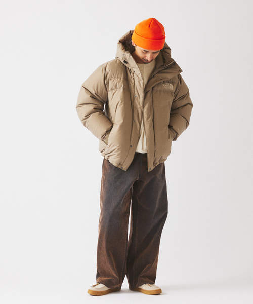 THE NORTH FACE（ザノースフェイス）の「THE NORTH FACE /ノースフェイス オルタレーションバフズジャケット ND92564（ダウンジャケット/コート・メンズ・チャコールグレー/ベージュ・MEDIUM/LARGE/X-LARGE）」の4枚目の写真