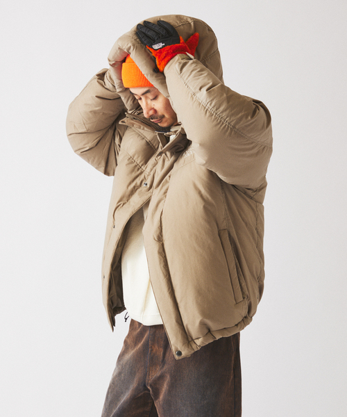 THE NORTH FACE（ザノースフェイス）の「THE NORTH FACE /ノースフェイス オルタレーションバフズジャケット ND92564（ダウンジャケット/コート・メンズ・チャコールグレー/ベージュ・MEDIUM/LARGE/X-LARGE）」の15枚目の写真