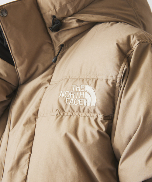 THE NORTH FACE（ザノースフェイス）の「THE NORTH FACE /ノースフェイス オルタレーションバフズジャケット ND92564（ダウンジャケット/コート・メンズ・チャコールグレー/ベージュ・MEDIUM/LARGE/X-LARGE）」の18枚目の写真