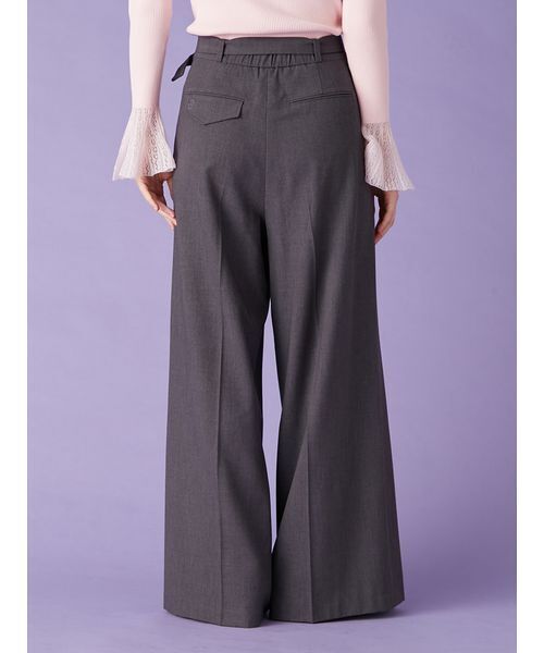 LILY BROWN（リリーブラウン）の「ベルト付きタックワイドパンツ（スラックス・レディース・グレー/ベージュ/チェック・0/1）」の6枚目の写真