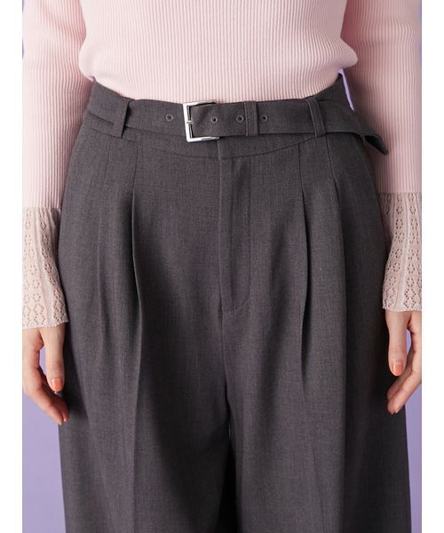 LILY BROWN（リリーブラウン）の「ベルト付きタックワイドパンツ（スラックス・レディース・グレー/ベージュ/チェック・0/1）」の8枚目の写真