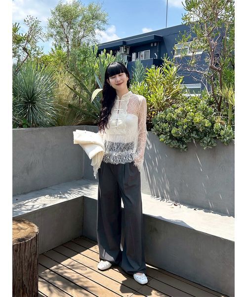 ベルト付きタックワイドパンツ（スラックス）｜LILY BROWN（リリー