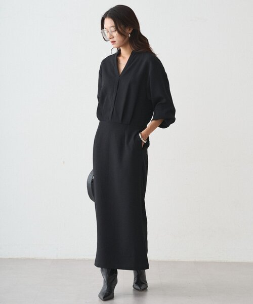 LOUNGEDRESS(ラウンジドレス)の「Vワンピース(ワンピース・レディース・ブラック/グレー/チャコールグレー・FREE)」の5枚目の写真