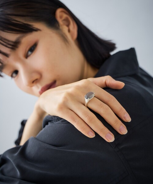 Jouete（ジュエッテ）の「[ジェム] リング ラブラドーライト（リング・レディース・シルバー・#17/#15/#13/#11/#9）」の5枚目の写真