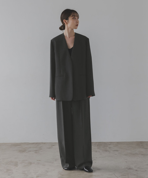 Noble(ノーブル)の「ELENI/エルニ プランプウールジャケット(ノーカラージャケット・レディース・チャコールグレー・38/36)」の14枚目の写真