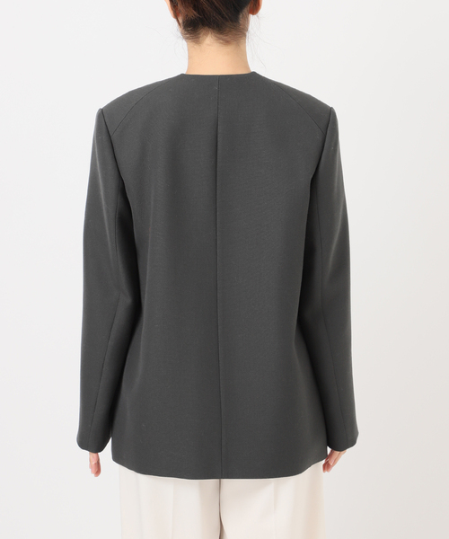 Noble(ノーブル)の「ELENI/エルニ プランプウールジャケット(ノーカラージャケット・レディース・チャコールグレー・38/36)」の2枚目の写真