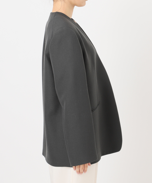 Noble(ノーブル)の「ELENI/エルニ プランプウールジャケット(ノーカラージャケット・レディース・チャコールグレー・38/36)」の3枚目の写真