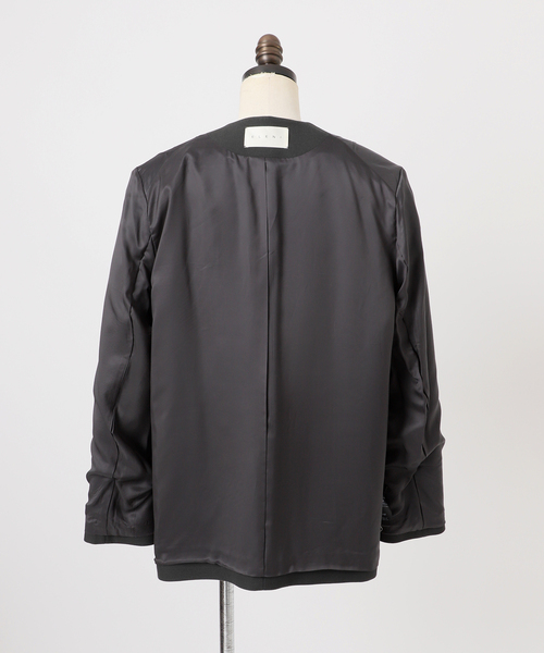 Noble(ノーブル)の「ELENI/エルニ プランプウールジャケット(ノーカラージャケット・レディース・チャコールグレー・38/36)」の8枚目の写真