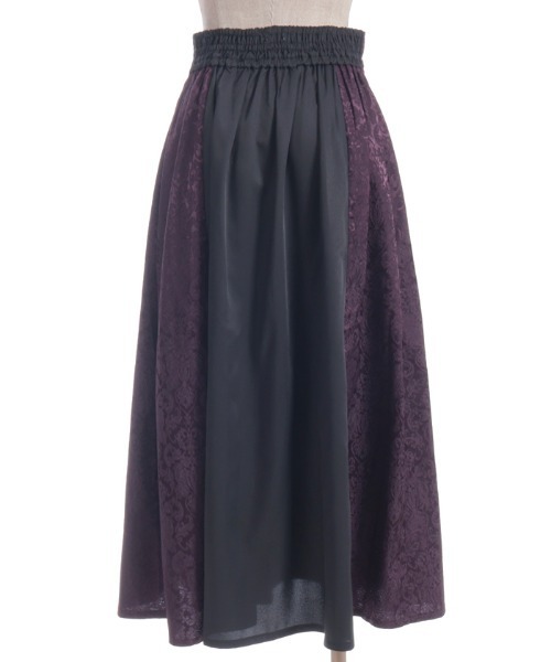 axes femme（アクシーズファム）の「チェーン付ジャカード切替