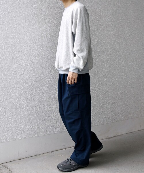 HINSON（ヒンソン）の「【SHIPS any別注】HINSON: 裏起毛 フリース ワンポイント ラグラン スウェット◇（スウェット・メンズ・ブラック/グレー/ライトグリーン・SMALL/MEDIUM/LARGE）」の5枚目の写真