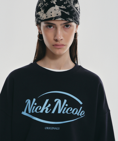 NICK&NICOLE（ニックアンドニコール）の「NICOLE ORIGINALS SWEATSHIRT_NAVY SKY BLUE（スウェット・レディース・その他・FREE）」の2枚目の写真
