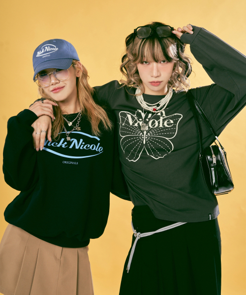 NICK&NICOLE（ニックアンドニコール）の「NICOLE ORIGINALS SWEATSHIRT_NAVY SKY BLUE（スウェット・レディース・その他・FREE）」の4枚目の写真