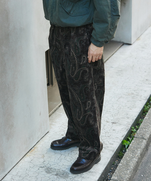 JOURNAL STANDARD（ジャーナルスタンダード）の「コーデュロイ プリント オーバー パンツ（その他パンツ・メンズ・ブラック/ブラウン系その他/ブラウン・SMALL/MEDIUM/LARGE）」の8枚目の写真