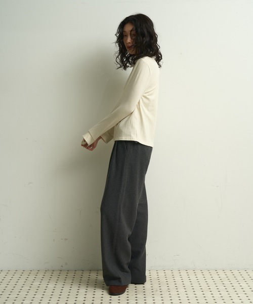 Lutim by u（ルチバイユー）の「Smooth jersey polo cut-and-sew / スムースジャージー ポロカットソー（Tシャツ/カットソー・レディース・グレー/アイボリー/ブラウン・FREE）」の10枚目の写真
