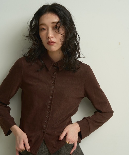 Lutim by u（ルチバイユー）の「Smooth jersey polo cut-and-sew / スムースジャージー ポロカットソー（Tシャツ/カットソー・レディース・グレー/アイボリー/ブラウン・FREE）」の5枚目の写真