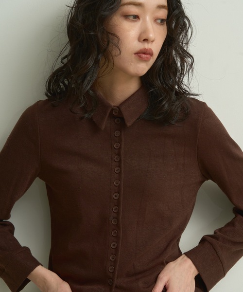 Lutim by u（ルチバイユー）の「Smooth jersey polo cut-and-sew / スムースジャージー ポロカットソー（Tシャツ/カットソー・レディース・グレー/アイボリー/ブラウン・FREE）」の4枚目の写真