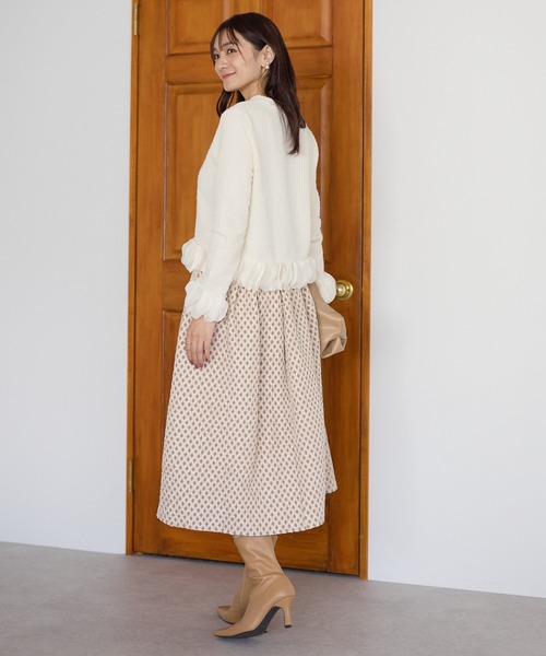 Neige(ネージュ)の「ジャガードスカート(スカート・レディース・ブラック/ベージュ・ONE SIZE)」の4枚目の写真
