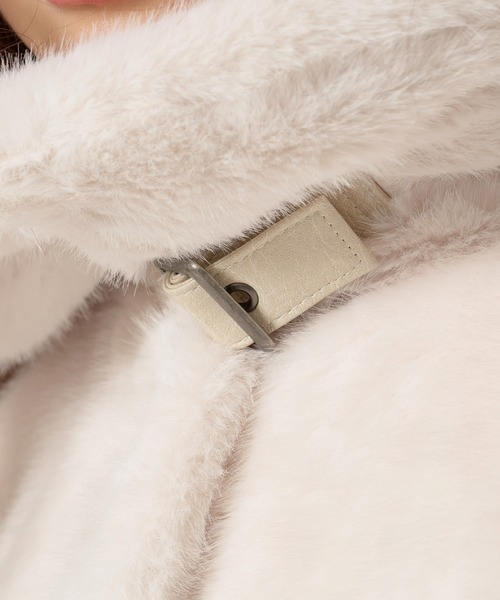 ビッグカラー フェイクファー ショートアウター TINA：JOJUN（その他