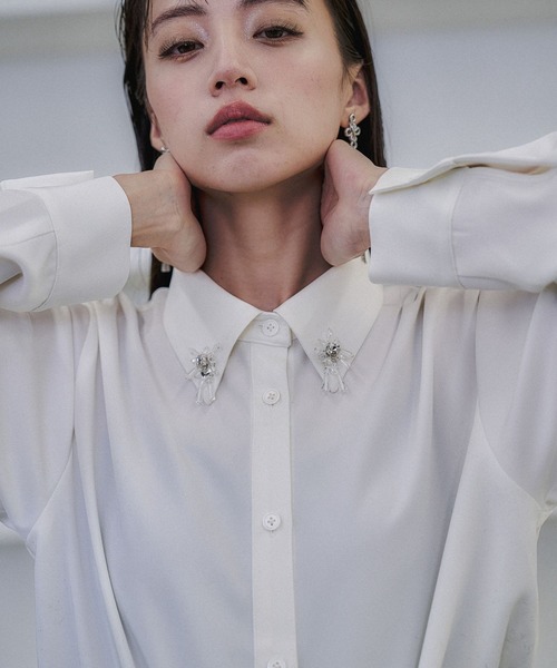 HARE(ハレ)の「ビジューパーツシャツ(HARE)(シャツ/ブラウス・レディース・ホワイト/ブラック・FREE)」の22枚目の写真