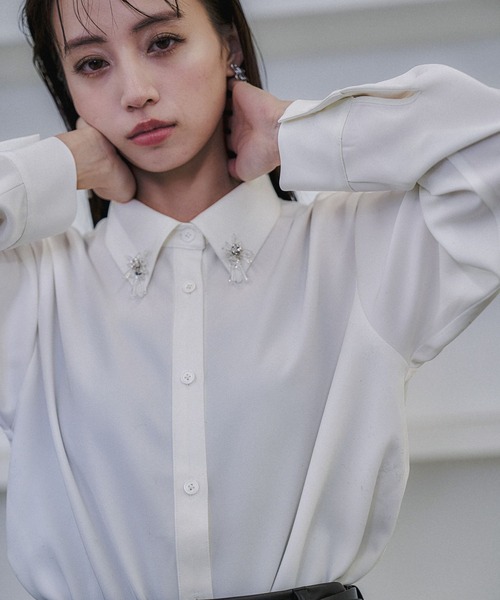 HARE(ハレ)の「ビジューパーツシャツ(HARE)(シャツ/ブラウス・レディース・ホワイト/ブラック・FREE)」の21枚目の写真
