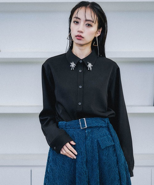 HARE(ハレ)の「ビジューパーツシャツ(HARE)(シャツ/ブラウス・レディース・ホワイト/ブラック・FREE)」の20枚目の写真