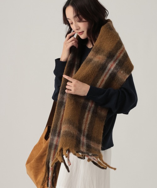 Elura（エルーラ）の「タータンチェックマフラー/591469（マフラー・レディース・グレー/ブラウン系その他2・ONE SIZE）」の2枚目の写真