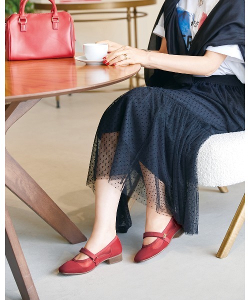 fitfit(フィットフィット)の「チュール&レースバレエシューズ(バレエシューズ・レディース・レッド/ブラック/ホワイト系その他3・22.5cm/23cm/23.5cm/24cm/24.5cm/25.0cm)」の1枚目の写真